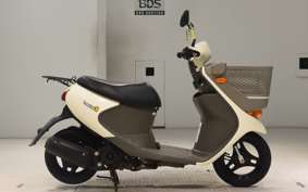 SUZUKI LET's 4 Basket CA43A