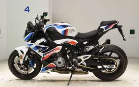 BMW M1000R 2025