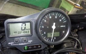 YAMAHA YZF-R7 2001