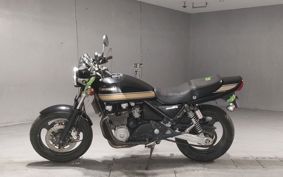 KAWASAKI ZEPHYR400K 2004 ZR400C