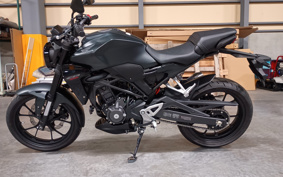 HONDA CB250R MC52