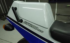 SUZUKI GS1200SS 2002 GV78A