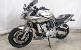 YAMAHA FZS1000 FAZER 2002 RN06