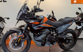 KTM 890 ADVENTURE	 2026 TS640