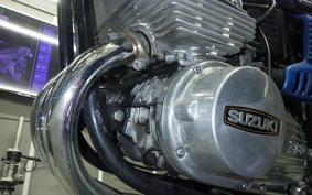 SUZUKI GT380 GT380