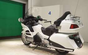 HONDA GL 1800 GOLD WING AIRBAG NAVI 2015 SC68