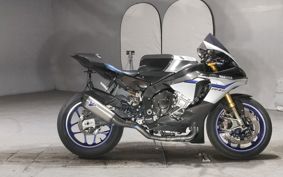 YAMAHA YZF-R1 M 2015 RN40