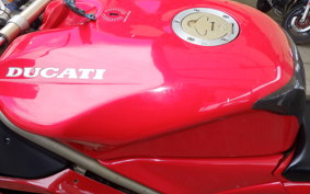 DUCATI 916 STRADA