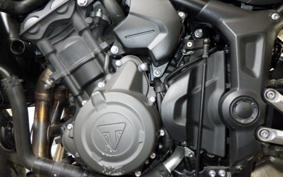 TRIUMPH TRIDENT 660 2024