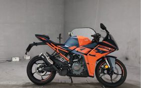 KTM 390 RC 2022 JYJ40