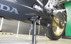 HONDA CBR250RR A MC51