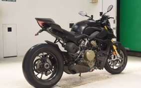 DUCATI STREETFIGHTER V4 S 2021