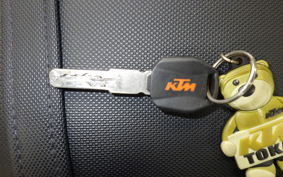 KTM 1290 SUPER DUKE R 2016