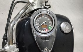 SUZUKI INTRUDER 400 CLASSIC 2002 VK54A