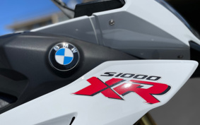 BMW S1000XR 2017 0D03