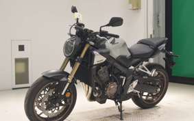 HONDA CB650R E-Clutch 2024 RH17