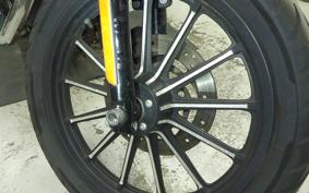 HARLEY XL883N 2012