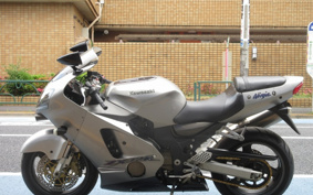 KAWASAKI ZX 1200 NINJA R 2004 ZXT20A