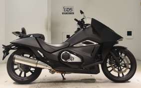 HONDA NM4 VULTUS -01 2014 RC82
