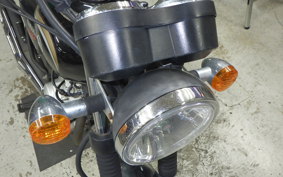 YAMAHA YB125SP 2020