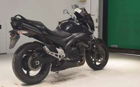 SUZUKI GSR400 A 2011
