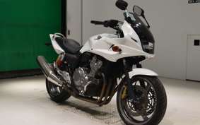 HONDA CB400 SUPER BOLDOR VTEC 2010 NC42