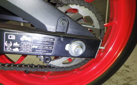 SUZUKI GSX-S125 DL32B