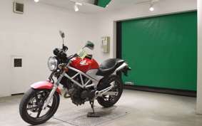 HONDA VTR 250 Gen. 2 2026 MC33