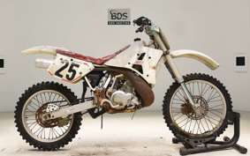 YAMAHA YZ250 3SP