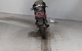 SUZUKI GSX-R400 GK71B