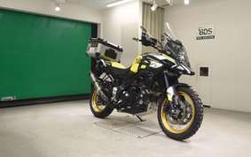 SUZUKI Vｽﾄﾛｰﾑ1000XTA 2019 VU51A