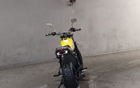 YAMAHA TW225 DG09J