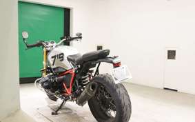 BMW R NINE T 2023