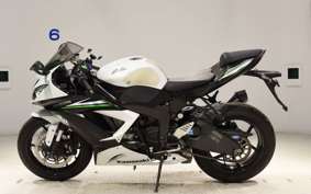 KAWASAKI NINJA ZX-6R A 2015