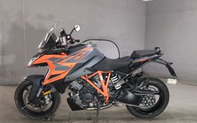 KTM 1290 SUPER  DUKE GT 2023 V6940