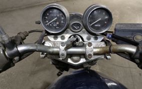 SUZUKI INAZUMA 400 GK7BA