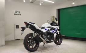 SUZUKI GSX250RA 2013