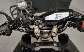 YAMAHA MT-09 RN34J