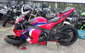 HONDA CBR600RR 2018 PC40
