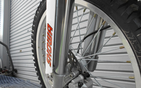 SUZUKI TS125R SF15A