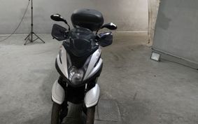 YAMAHA TRICITY 125 SE82J