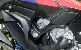 BMW M1000XR 2024