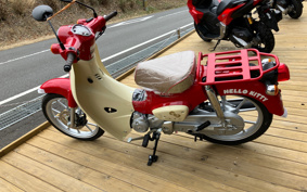 HONDA SUPER CUB 110 HELLOKITTY JA59