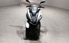 YAMAHA TRICITY 125 SE78