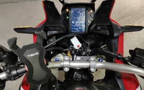 HONDA CFR1000 AfricaTwin SD04