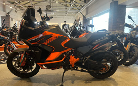 KTM 1290 SUPER ADVENTURE S 2022 V7940