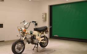 HONDA DAX 50 ST50
