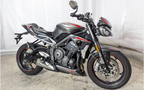 TRIUMPH TRIUMPH  STREET  TRIPLE RS 2020 HDA554