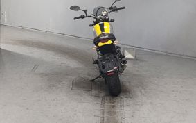 DUCATI  DUCATI  SCRAMBLER  ICON  K102JA