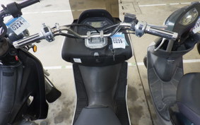 YAMAHA MAJESTY 125 FI